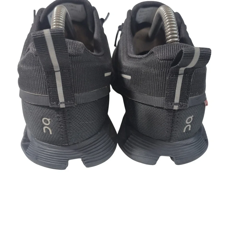 On Running Cloud Waterproof Women's Sneakers - Triple Black Size 8.5 Gorpcore